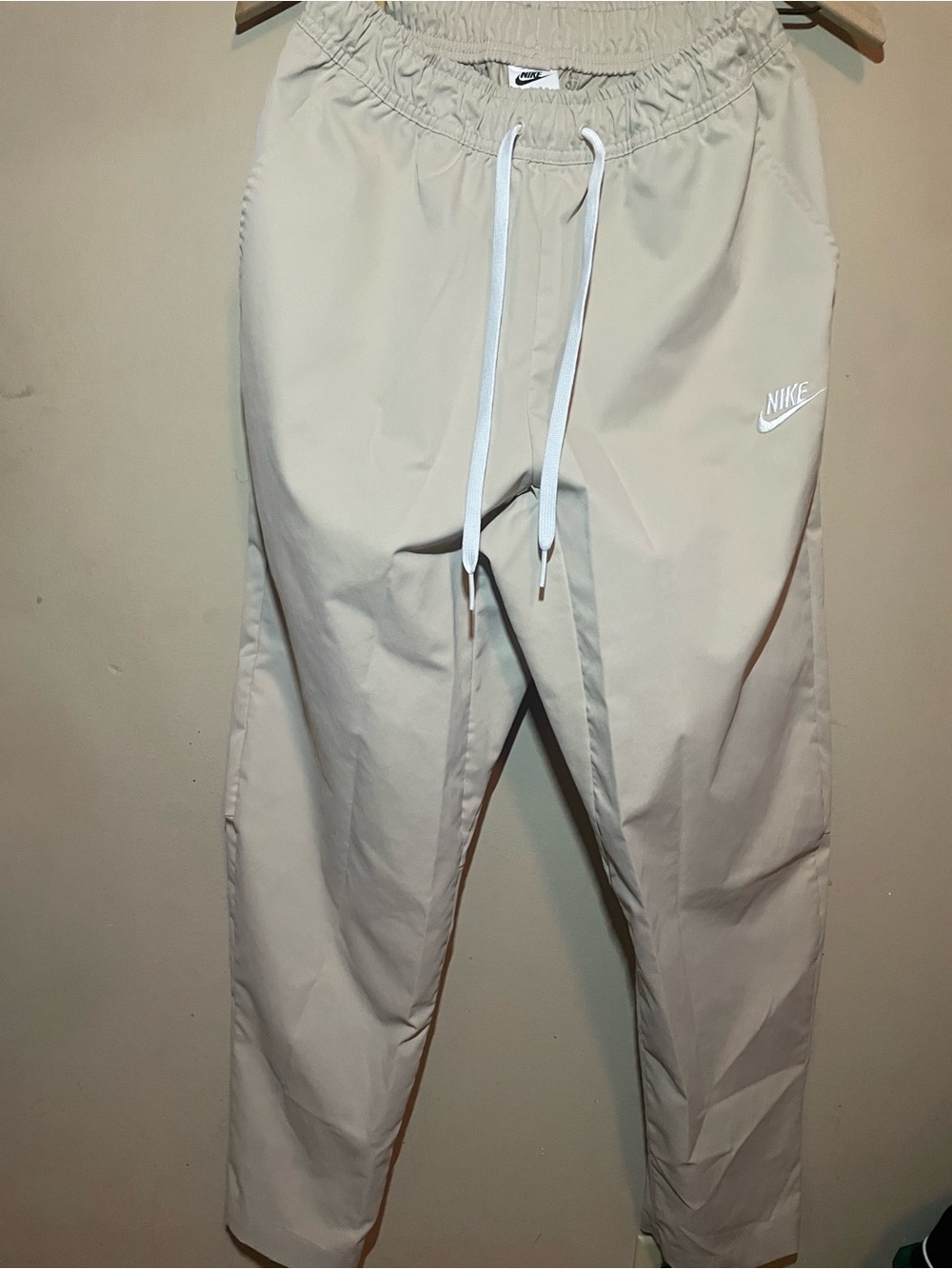 Nike Men's Beige Nylon Track Pants with Drawstring Medium Y2K Athleisure Relaxed